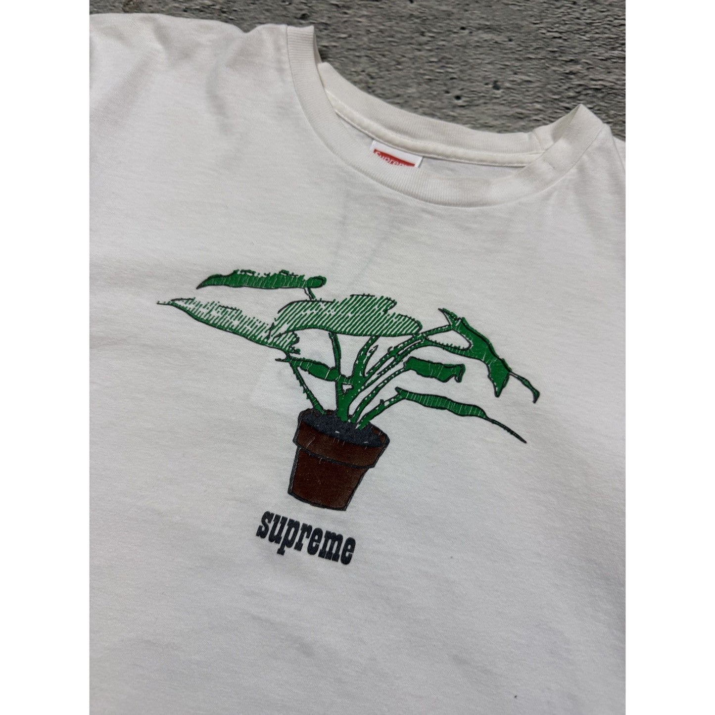 Supreme plant tee white FW17
