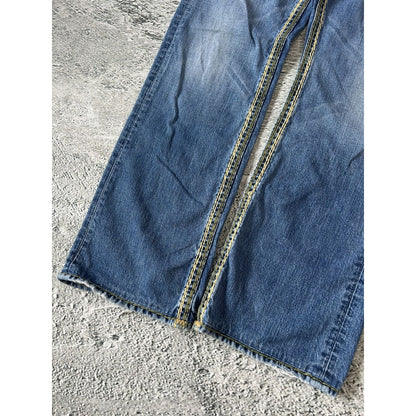 True Religion blue jeans multicolor thick stitching Bobby