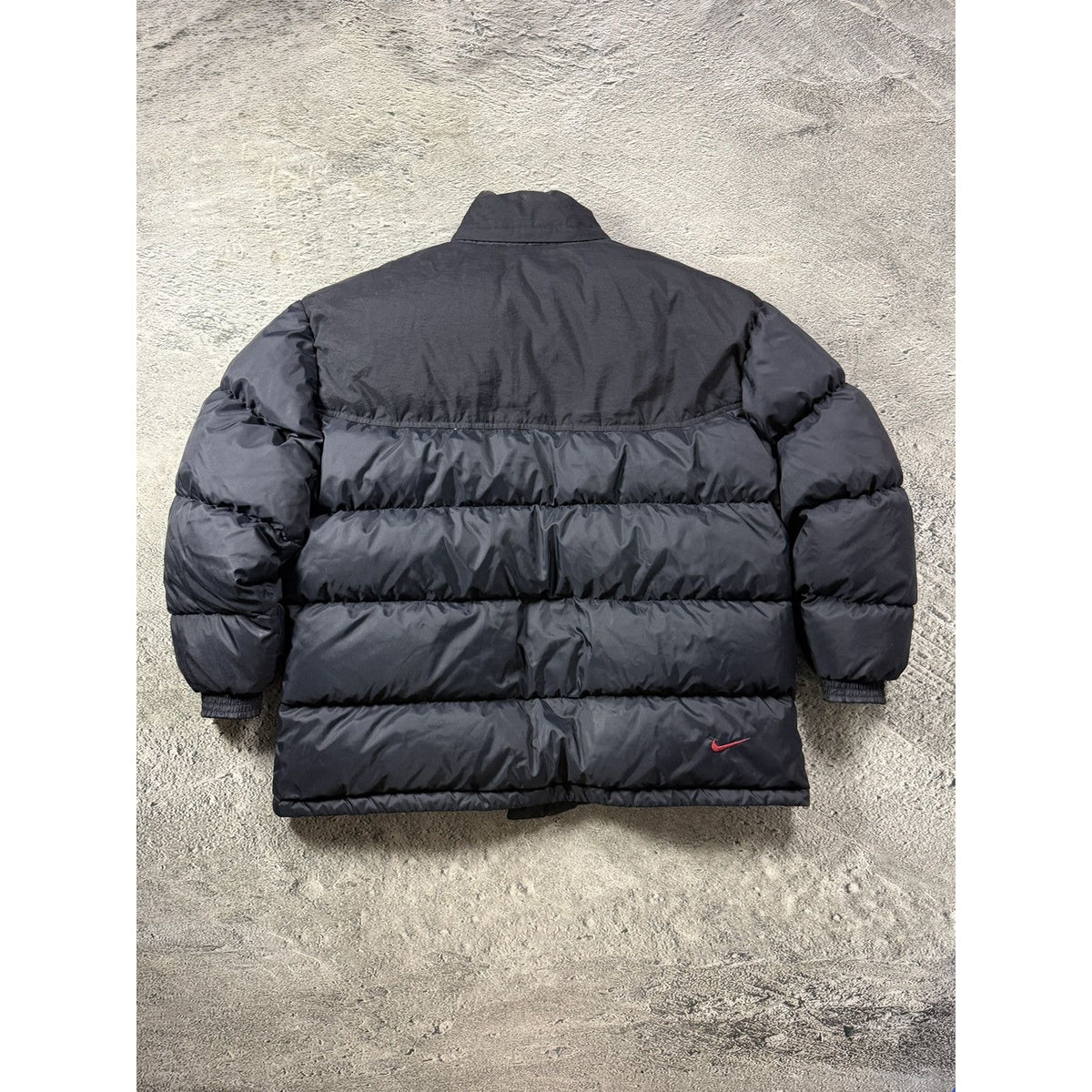 Nike puffer Black jacket Red logo vintage 90s baggy