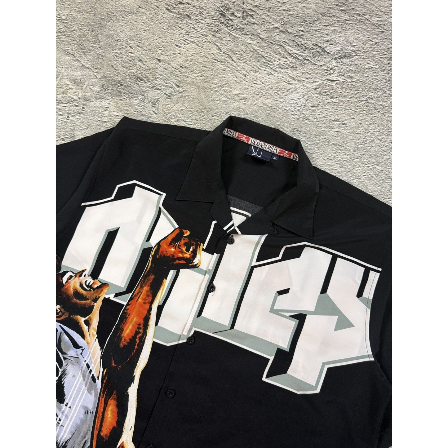 Sir Benni Miles New York button up shirt comics