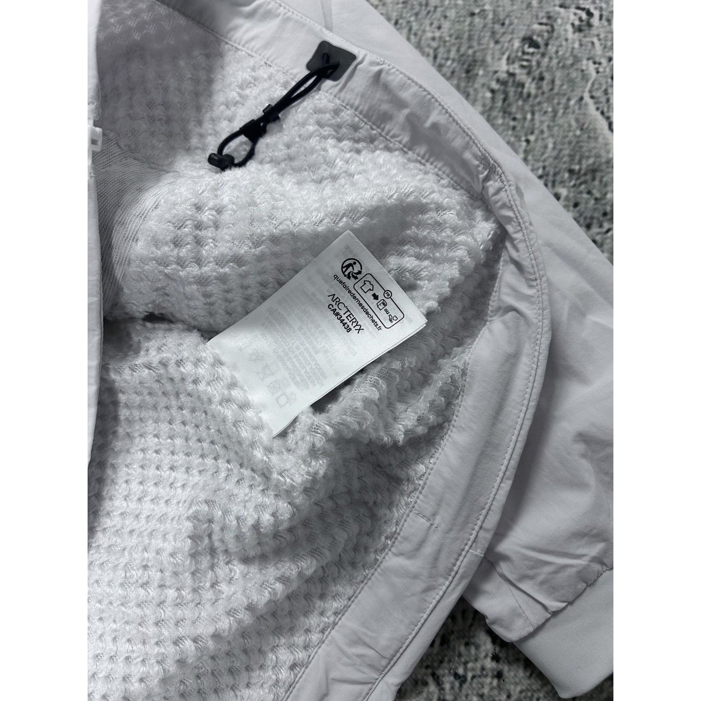 Arc’teryx jacket Atom LT white hoody