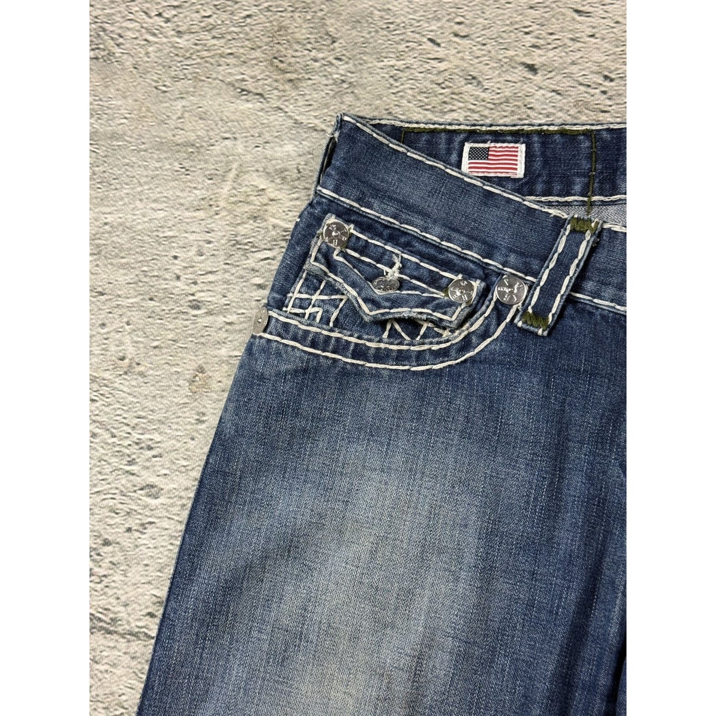 True Religion Green tab ricky Blue jeans white stitching