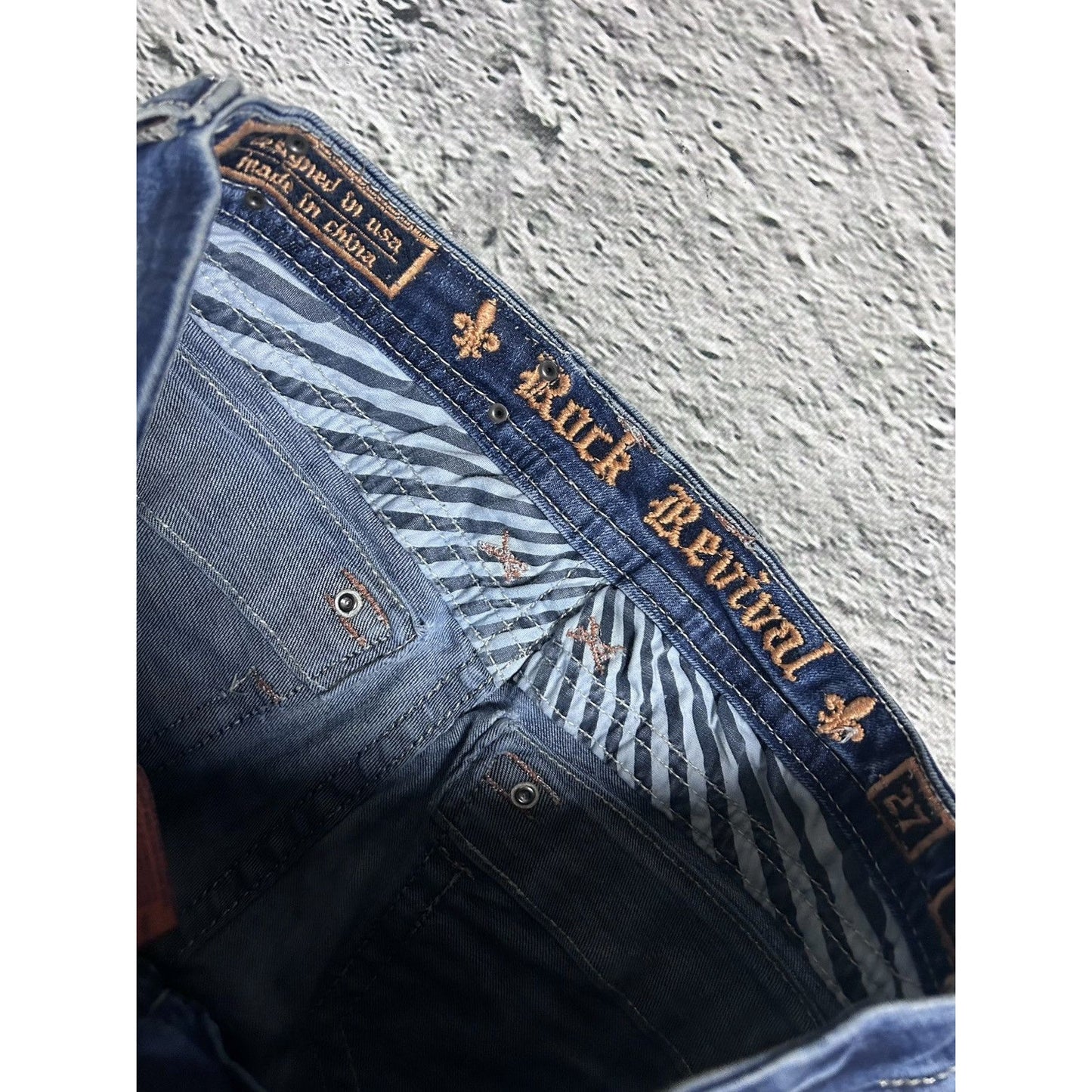 Rock Revival vintage rhinestone snakeskin jeans Y2K flared