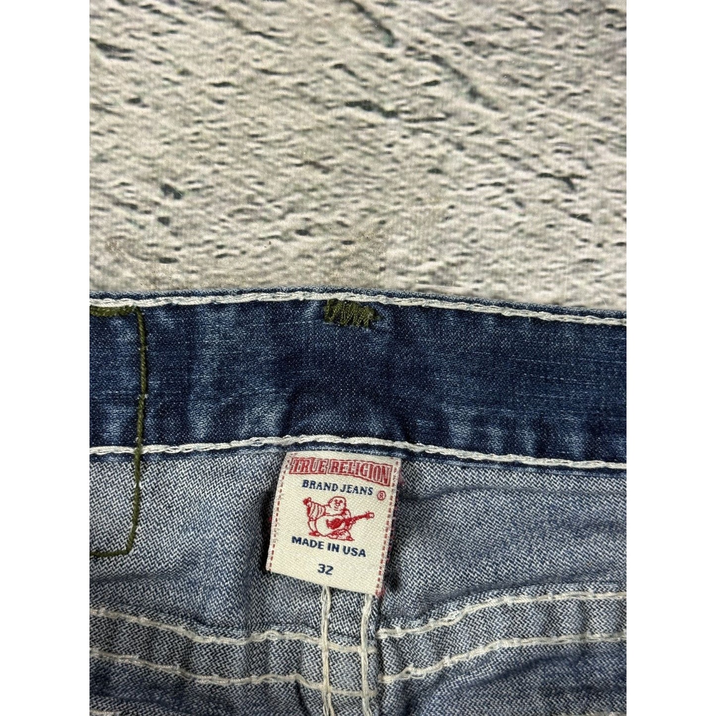 True Religion Green tab ricky Blue jeans white stitching