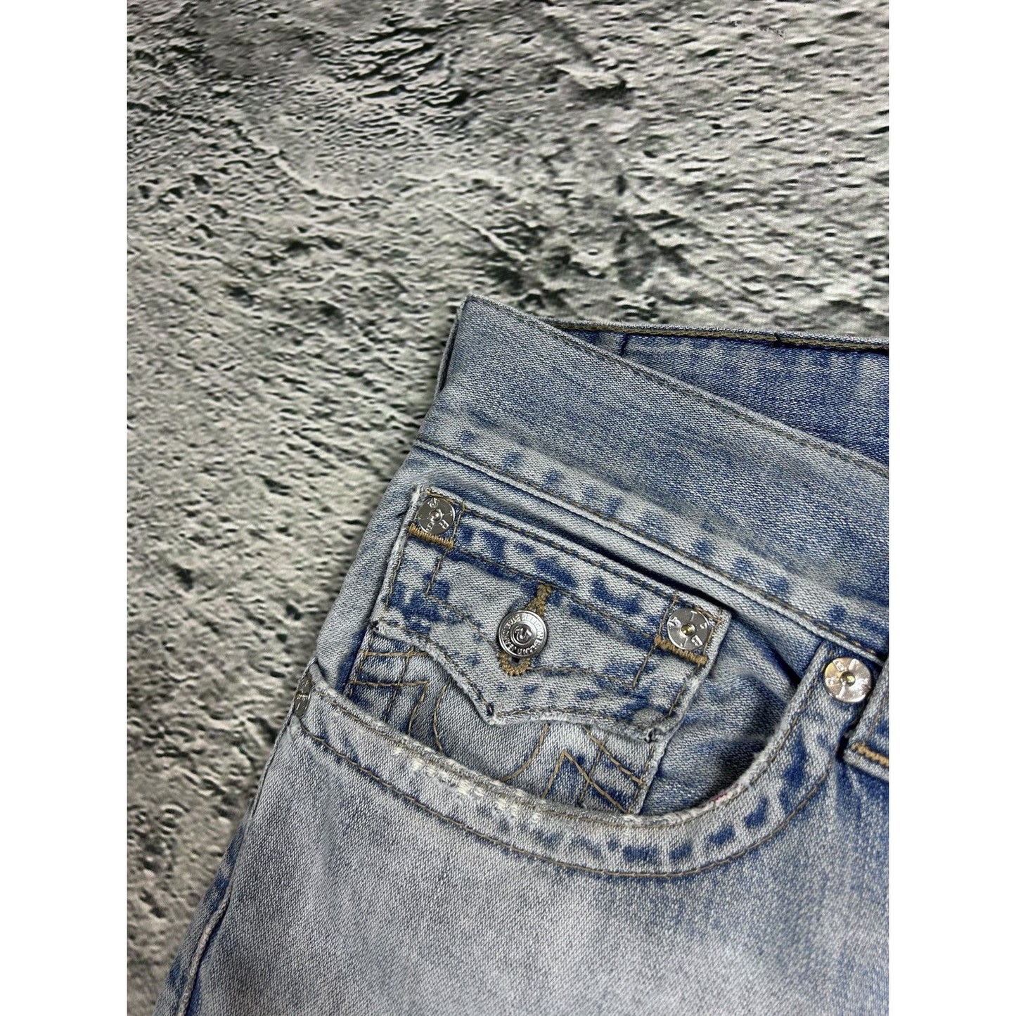 True Religion baby blue jeans contrast stitching straight