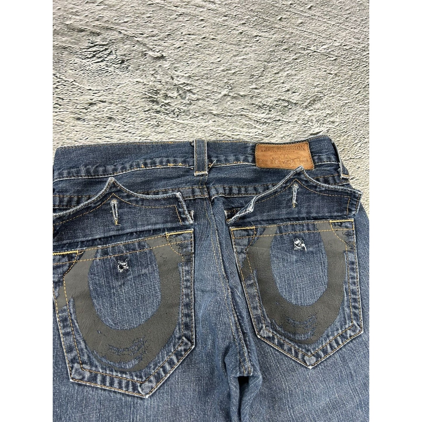 True Religion vintage blue jeans big logo painted black Y2K