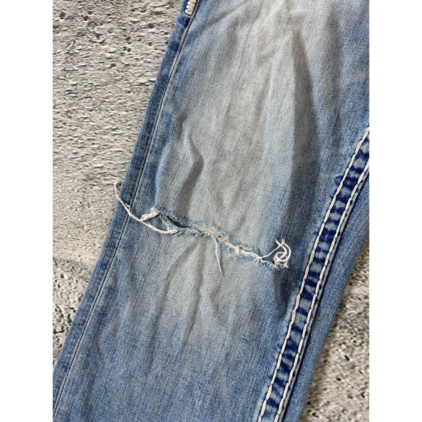 True Religion baby blue jeans white thick stitching Bobby