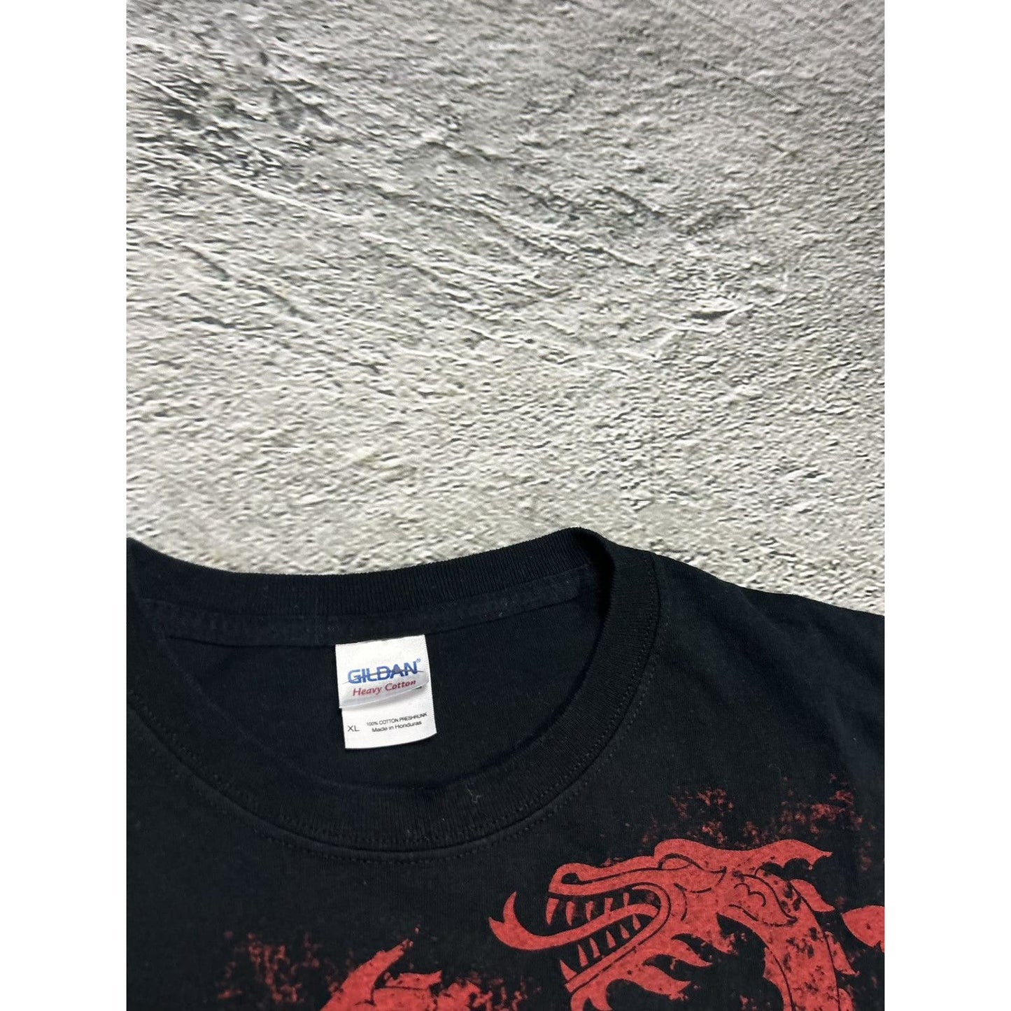 Vintage T-shirt dragon three head red black