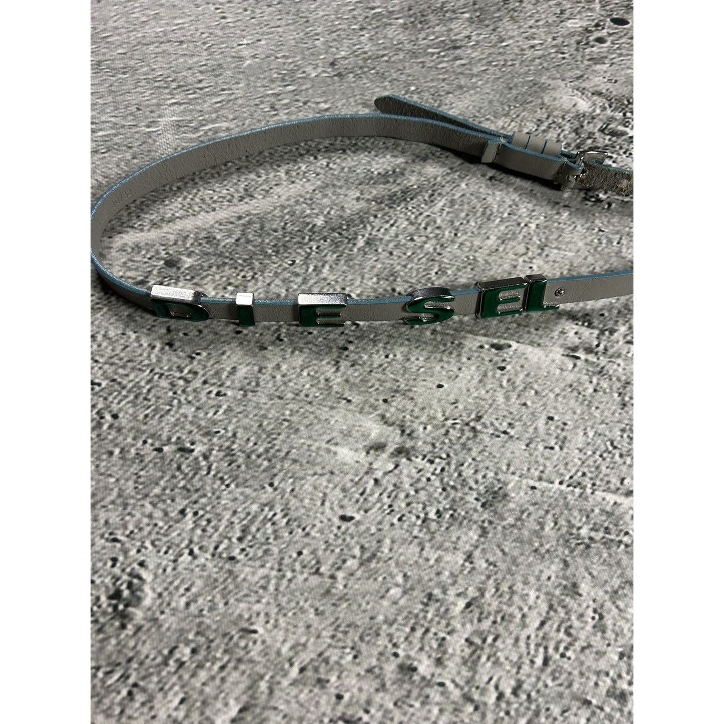 Diesel vintage crazy belt moving spell out logo