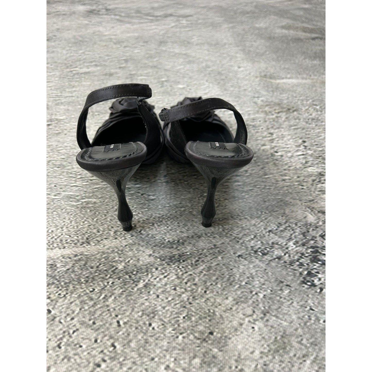 Marc Jacobs heels black rose applique sandals