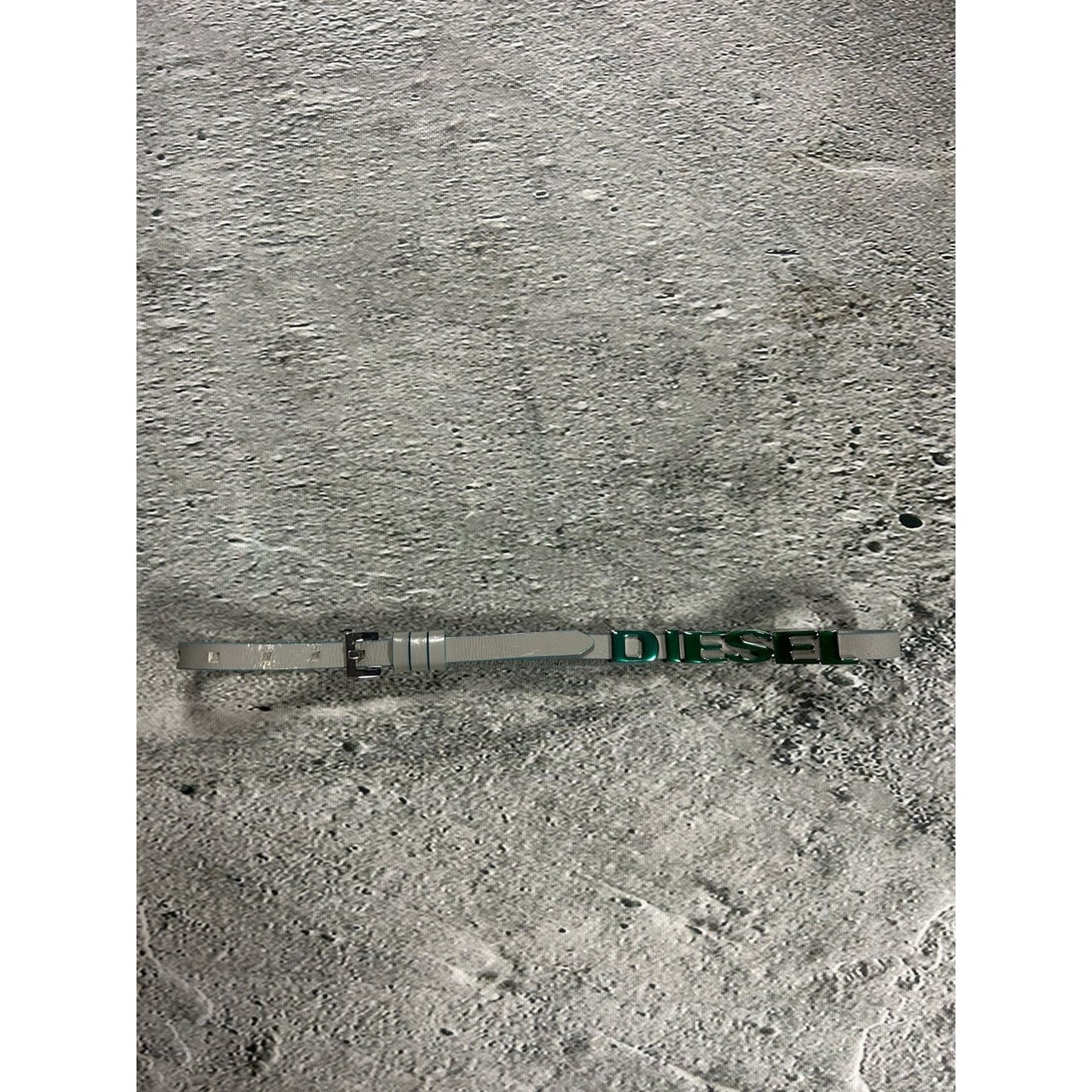 Diesel vintage crazy belt moving spell out logo