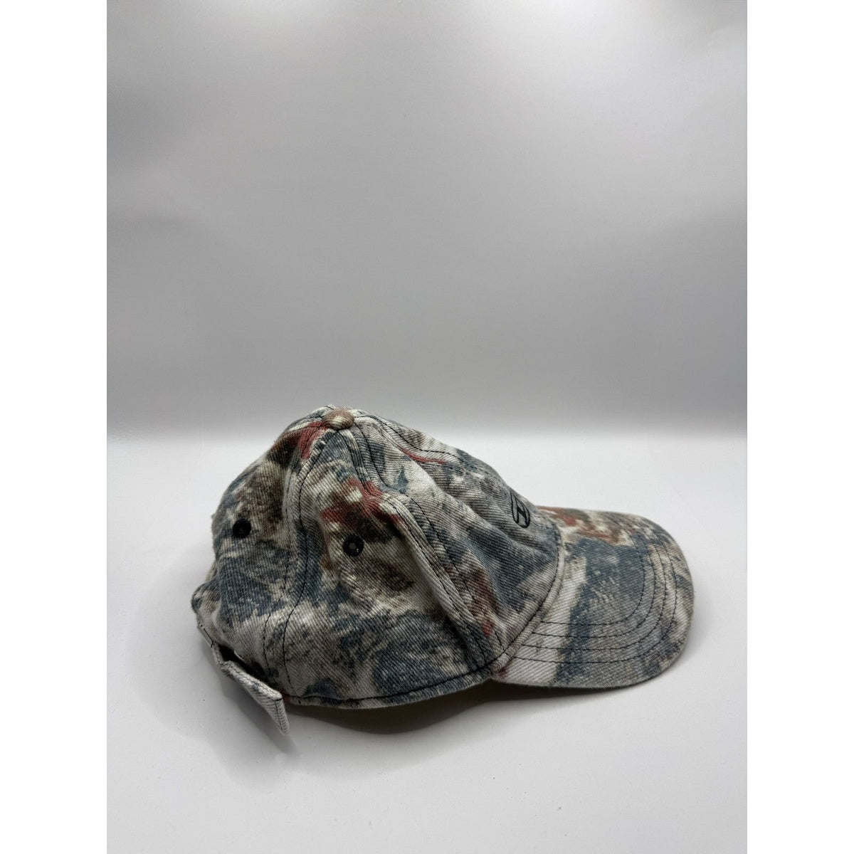 Diesel cap camouflage pattern