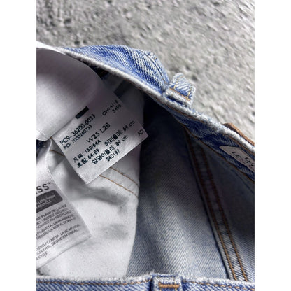 Levi’s denim shorts mini blue Y2K jorts