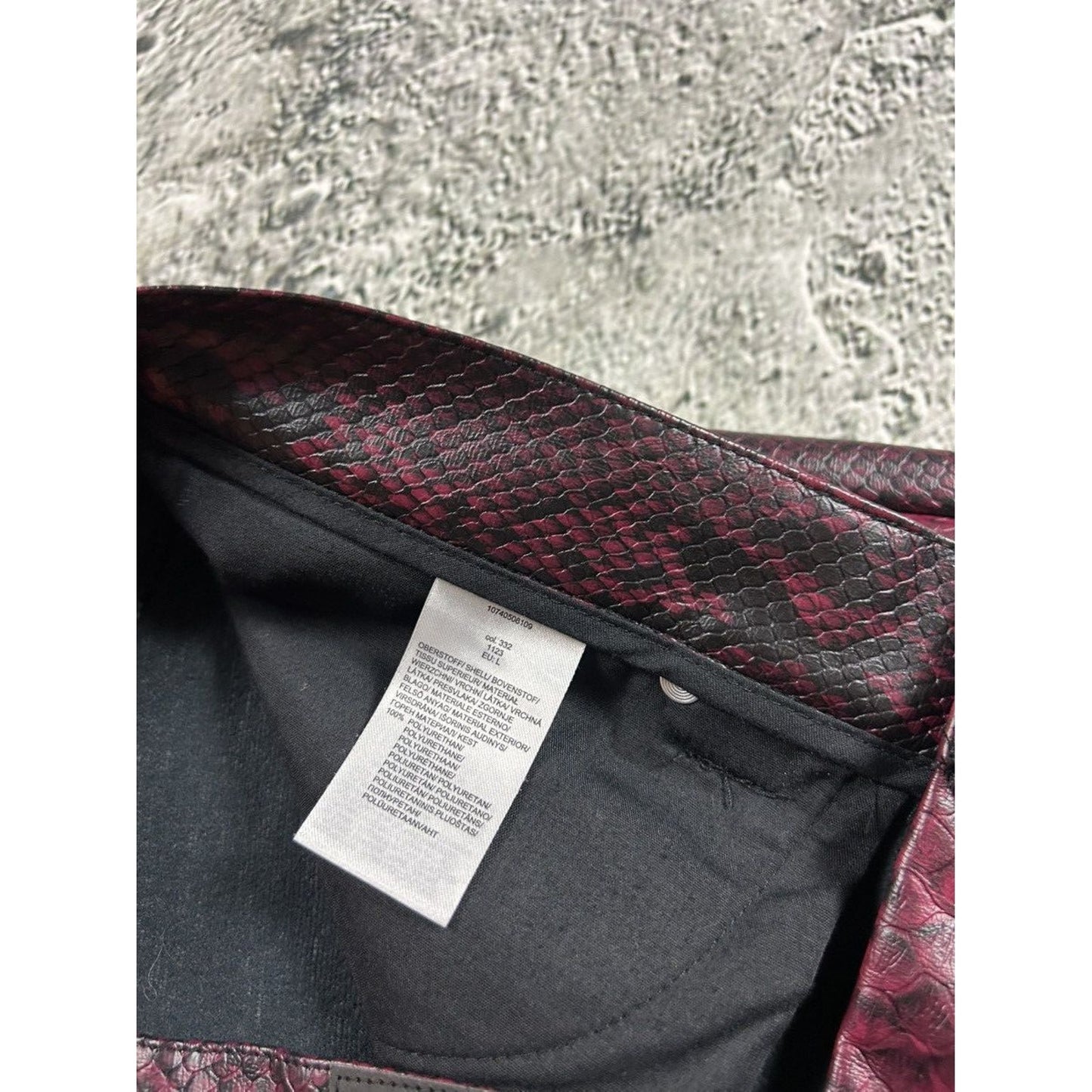Review baggy pants faux leather style red snakeskin