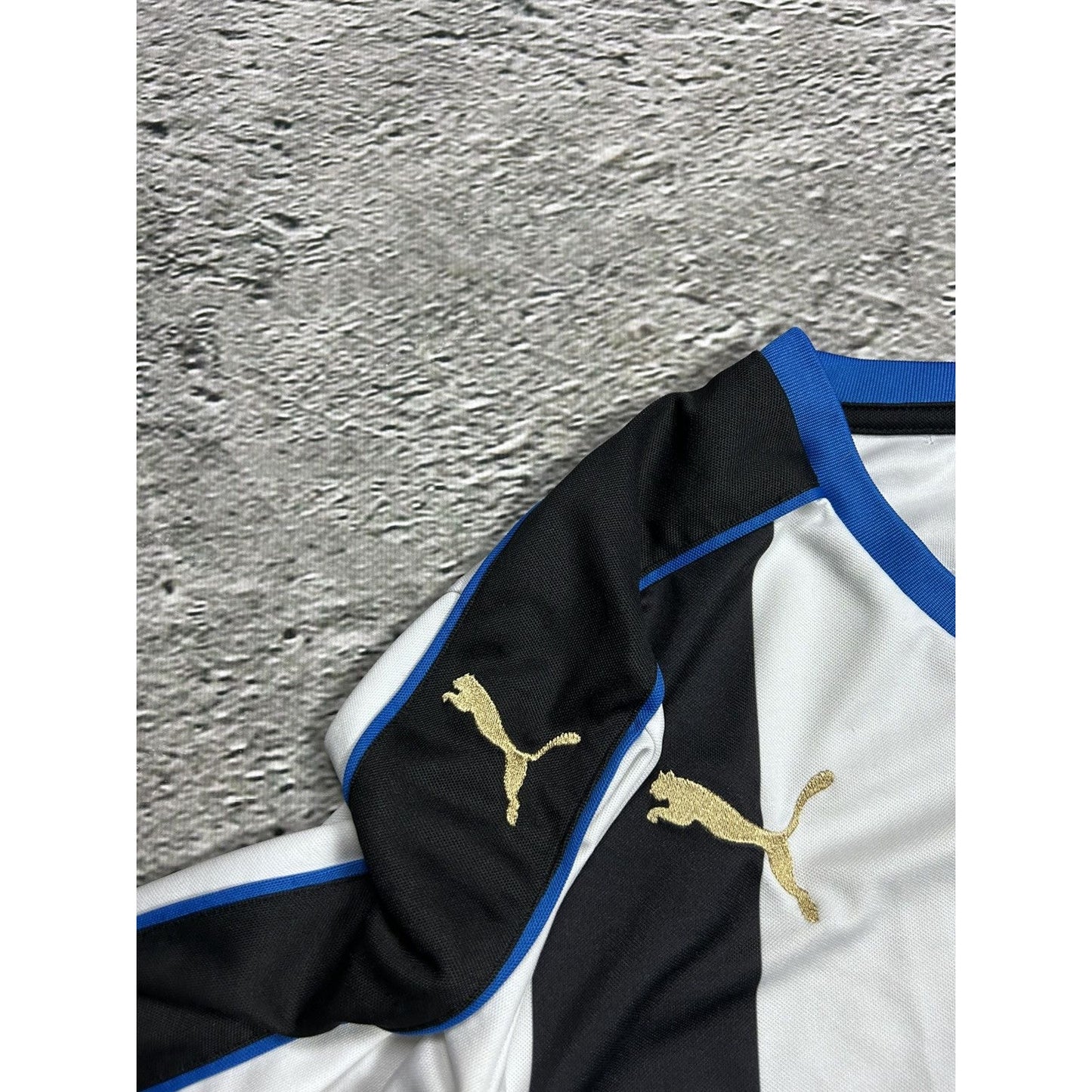 Newcastle 2015 2016 vintage Jersey longsleeve Wonga puma