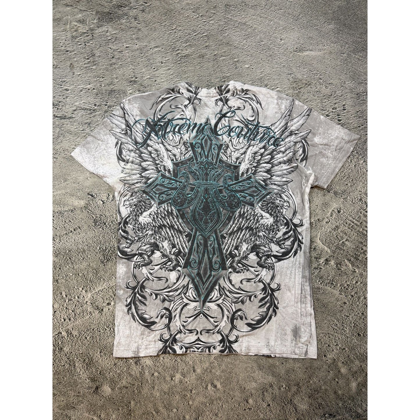Xtreme Couture Vintage Y2K white big logo Affliction