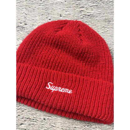 Supreme Beanie Red logo