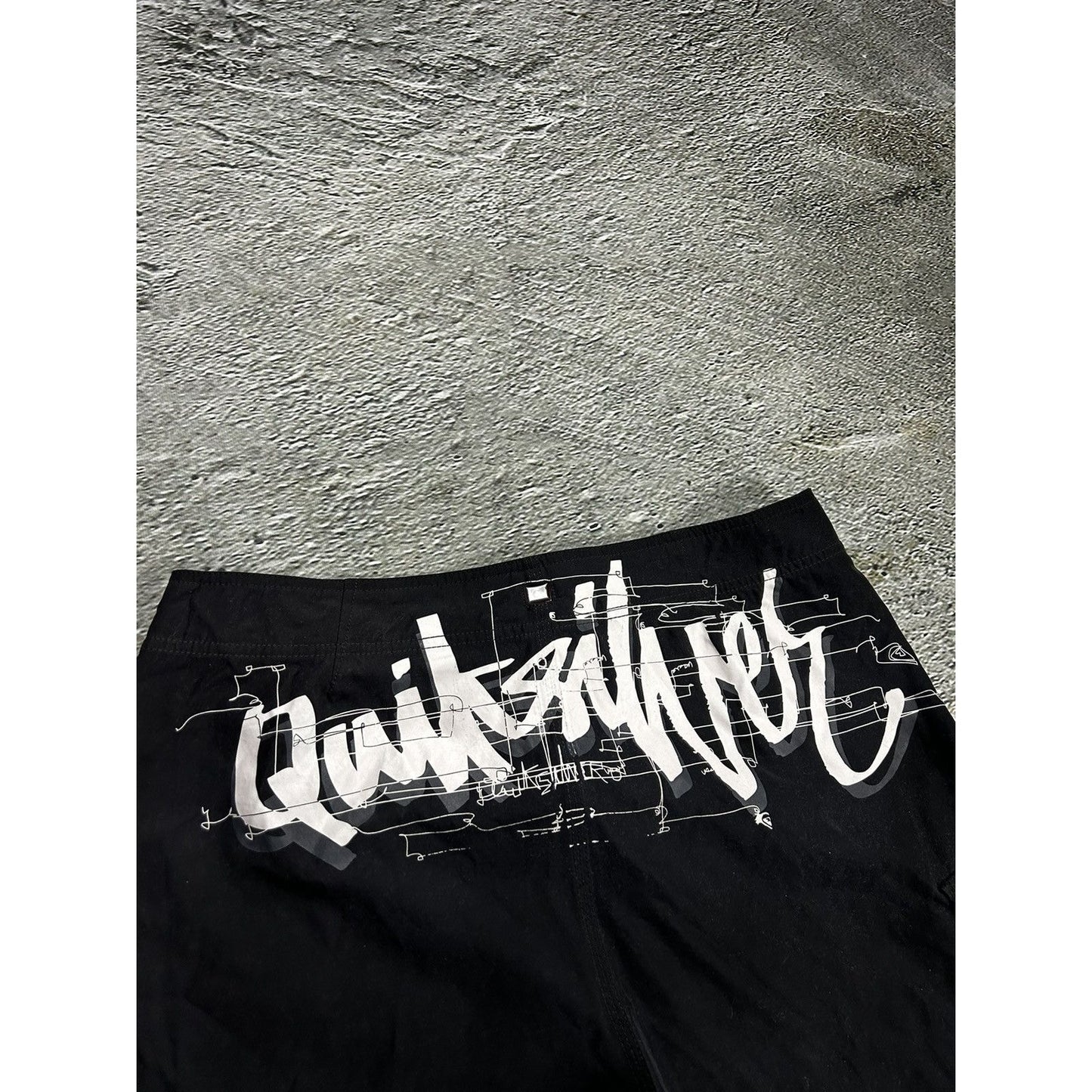 Quiksilver shorts black Y2K vintage fullprint graffiti surf