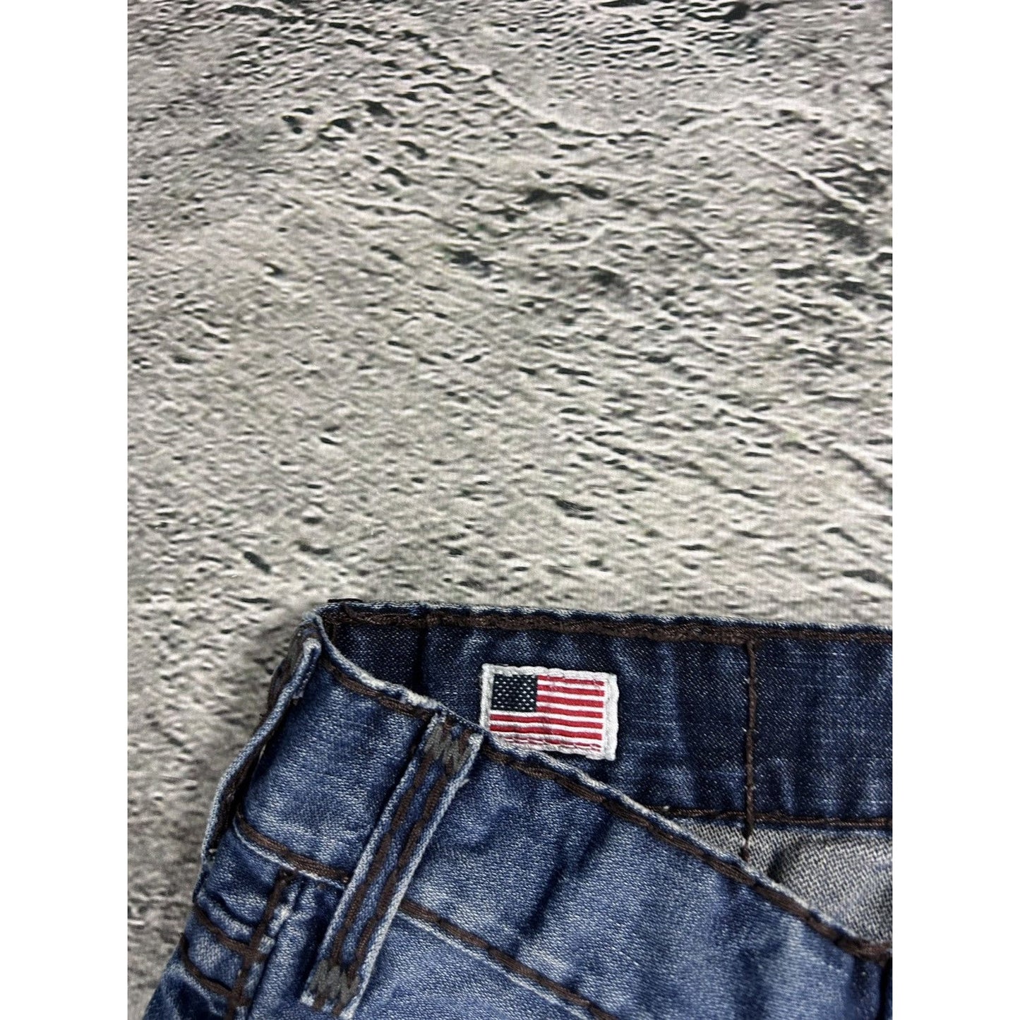 True Religion blue jeans white thick stitching Logan