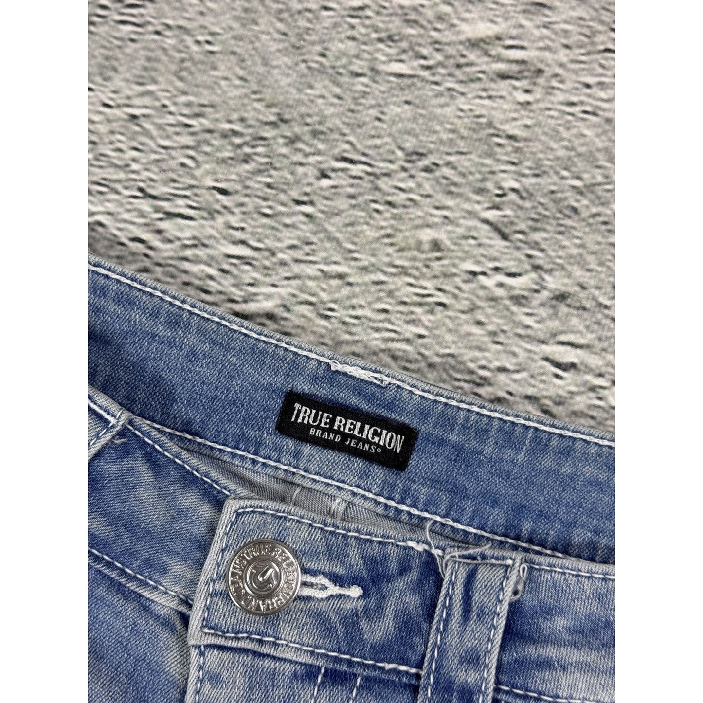 True Religion jeans straight baby blue white stitch Y2K