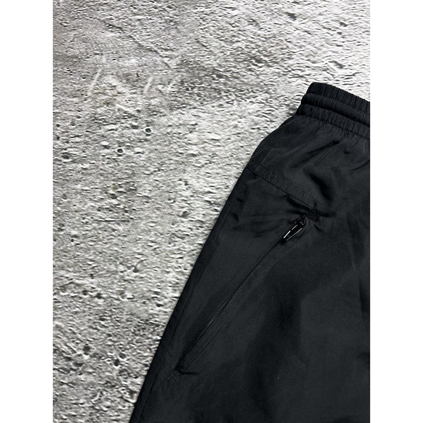 Adidas vintage black track pants small logo 2000s drill Y2K