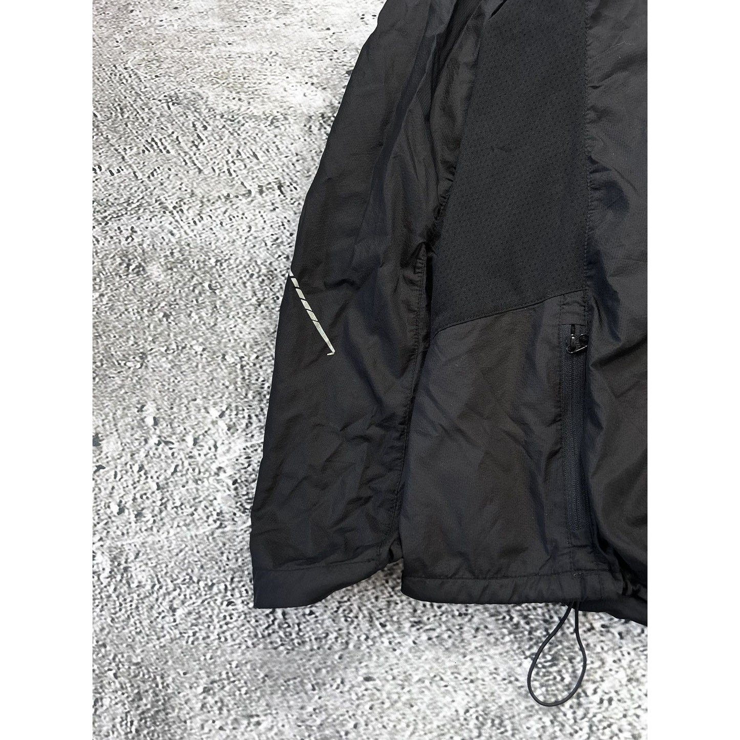 Arc’teryx incendo hoody jacket black rain lightweight