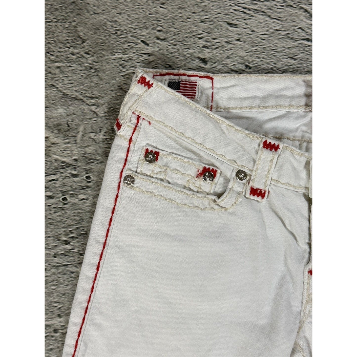 True Religion vintage white jeans slim Stella red stitching