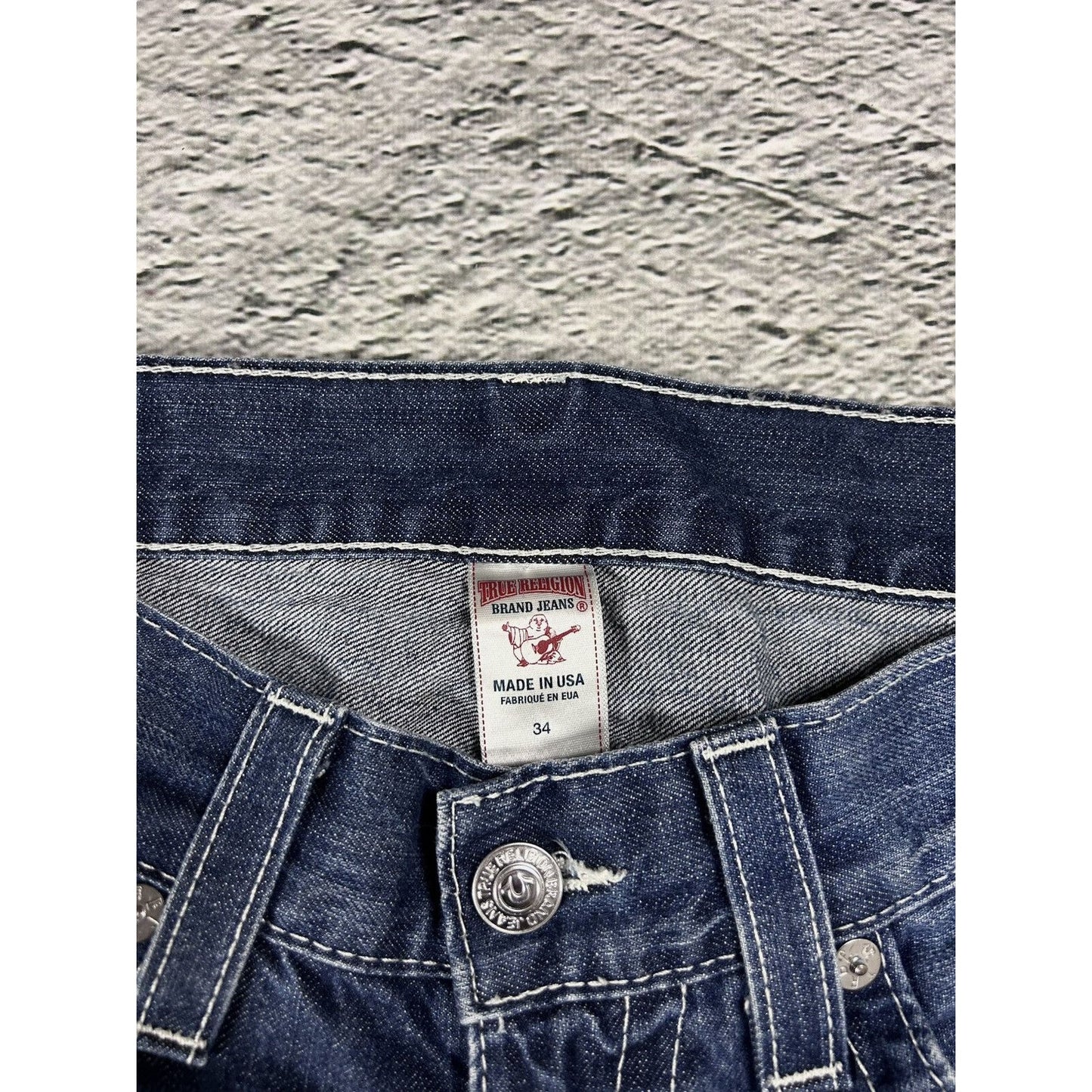True Religion blue jeans white stitching straight