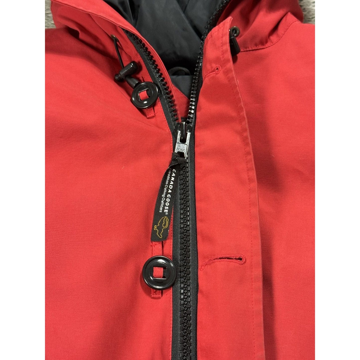 Canada Goose vintage red chilliwack bomber jacket puffer