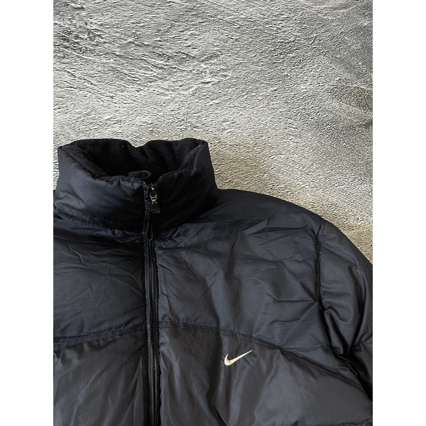 Nike puffer jacket black vintage small swoosh Y2K