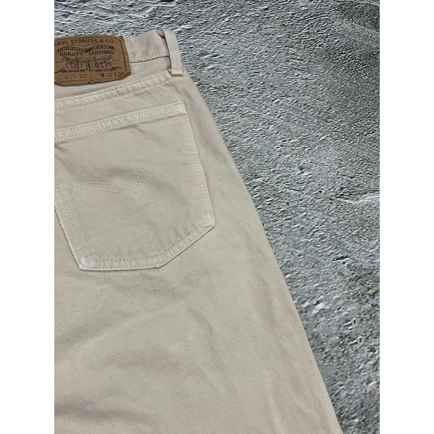 Levi’s 615 02 vintage beige jeans denim pants 90s orange tab