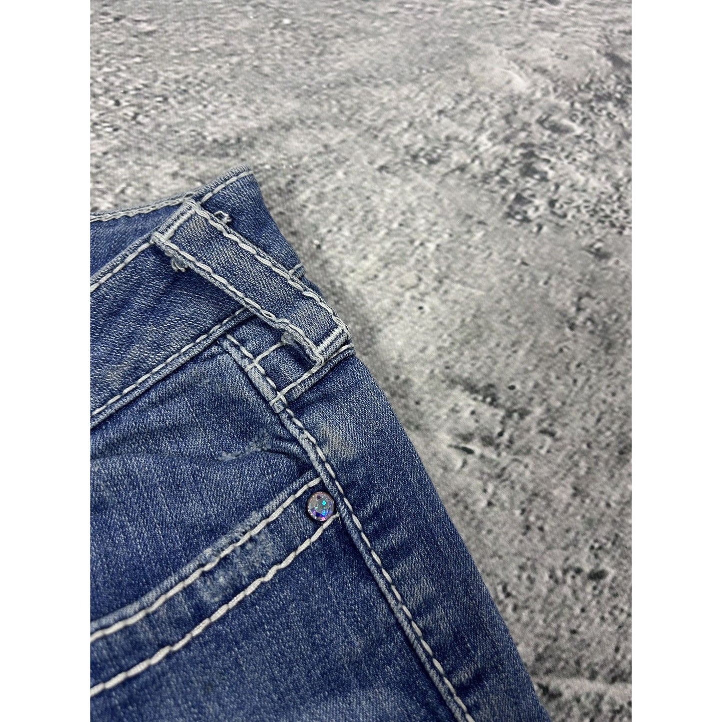 True Religion jeans swarovski rhinestones white stitching