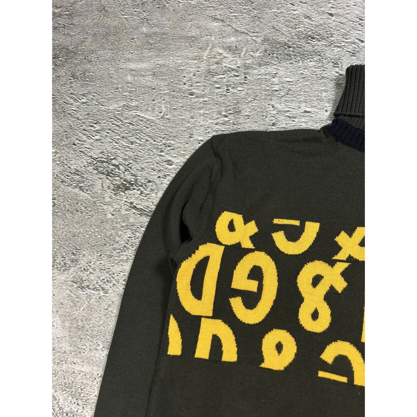 Dolce & Gabbana vintage sweater turtleneck big logo knit