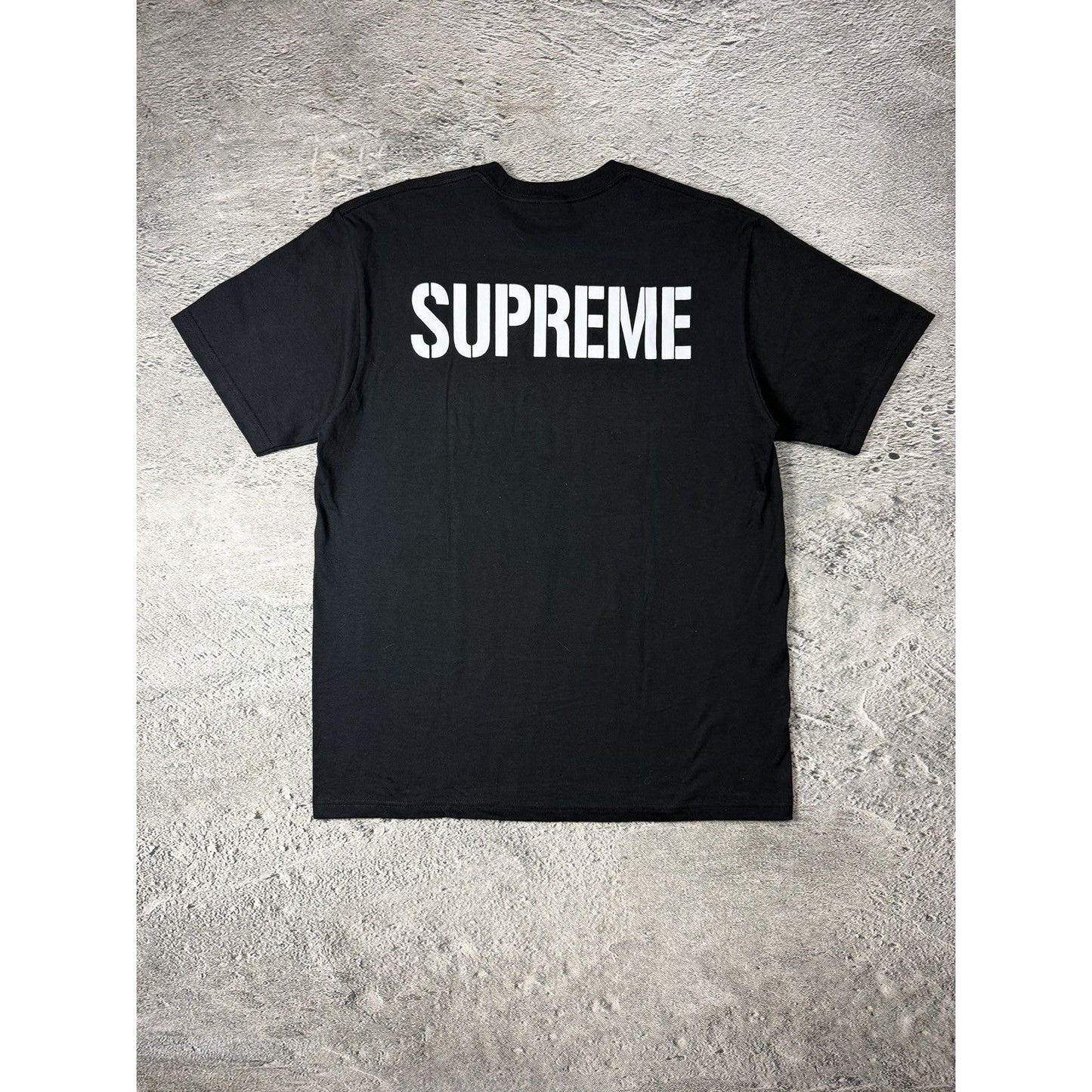 Supreme world famous SS26 t-shirt black