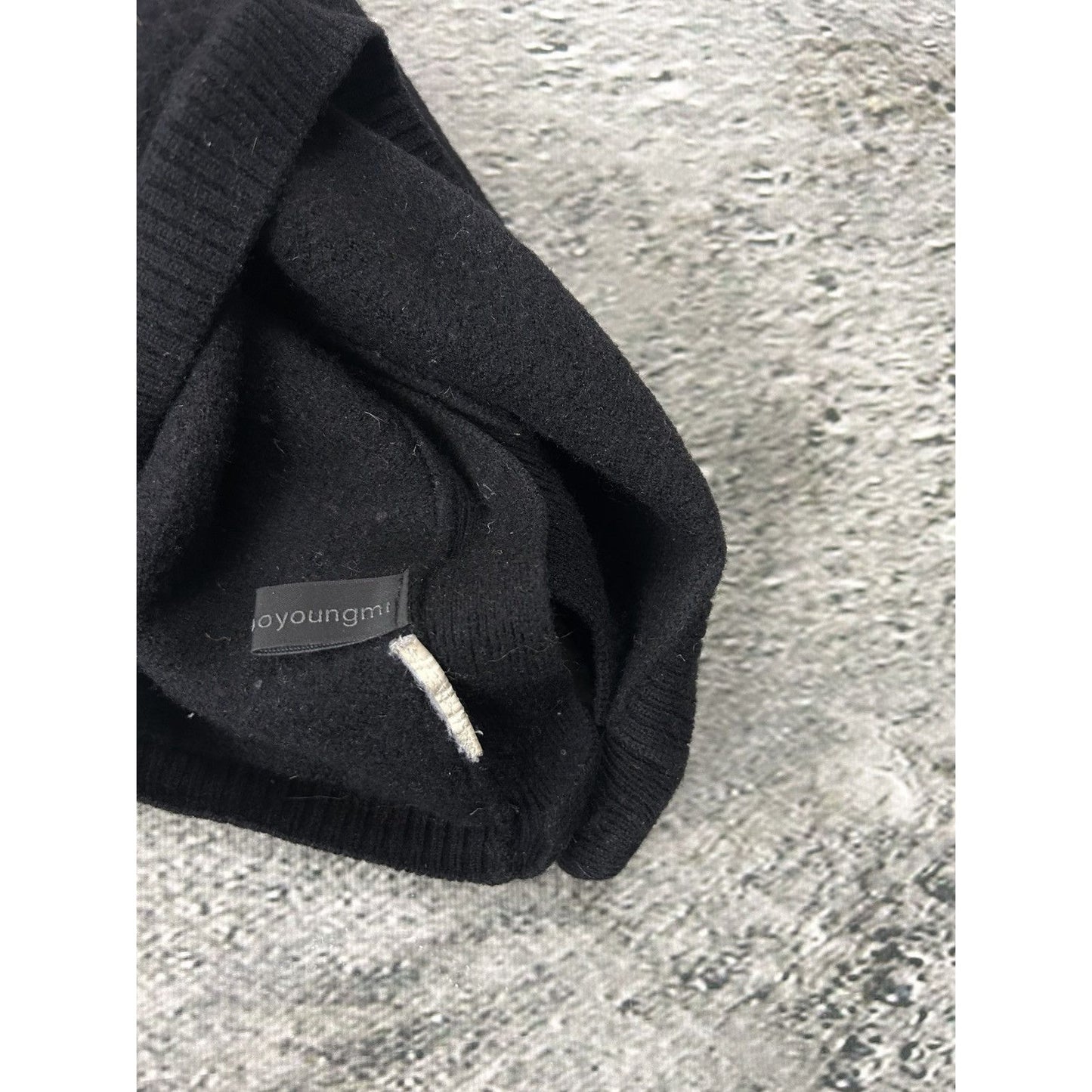 Wooyoungmi Sleeveless Knit sweater vest black button up top