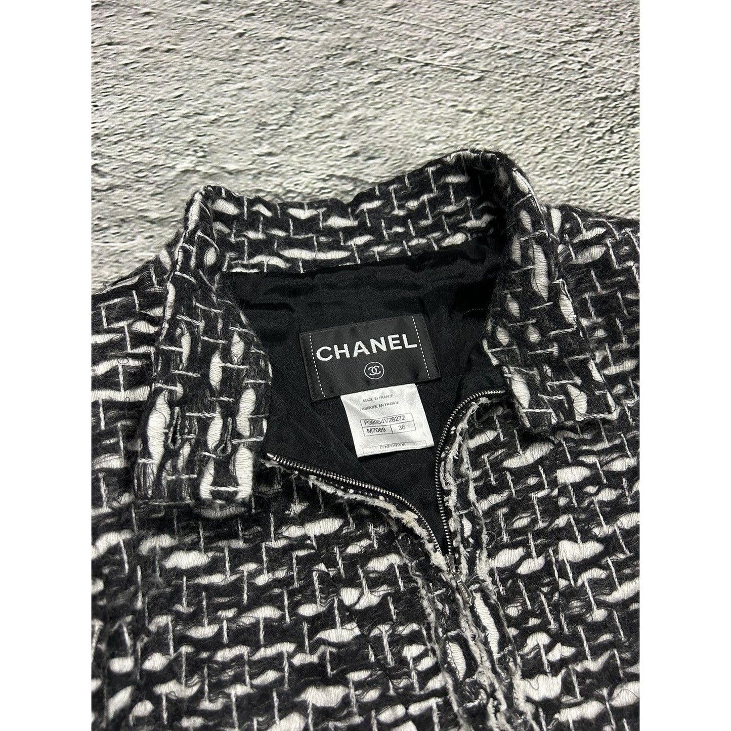 Chanel vintage coat tweed black white furry 2010