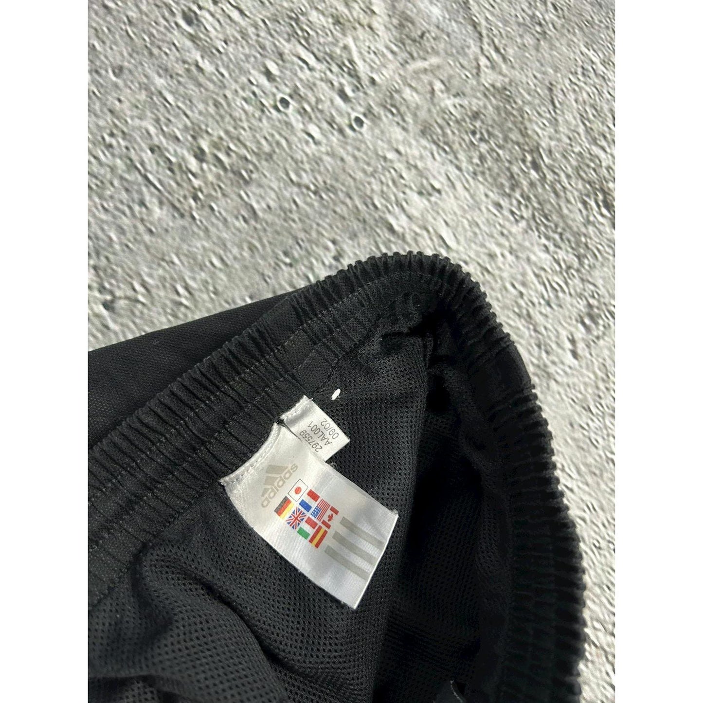 Adidas vintage black track pants small logo 2000s drill Y2K