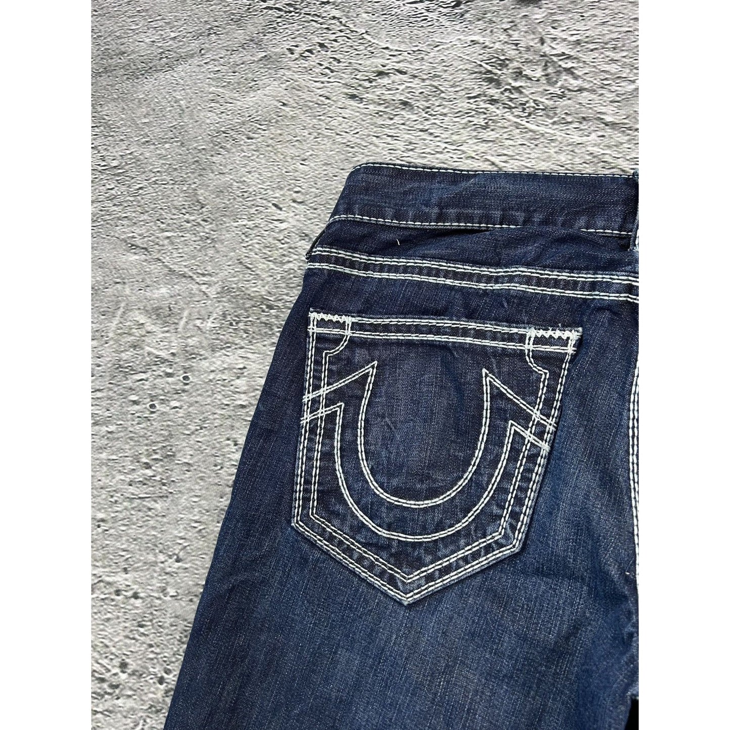 True Religion blue jeans white thick stitching Y2K Bobby