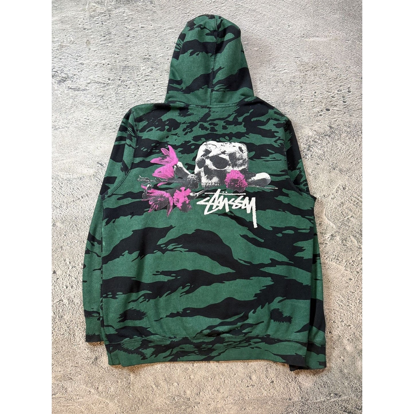 Stussy hoodie camo green black tiger skull pink big logo