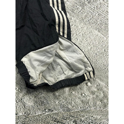 Adidas vintage black track pants small logo 2000s drill Y2K