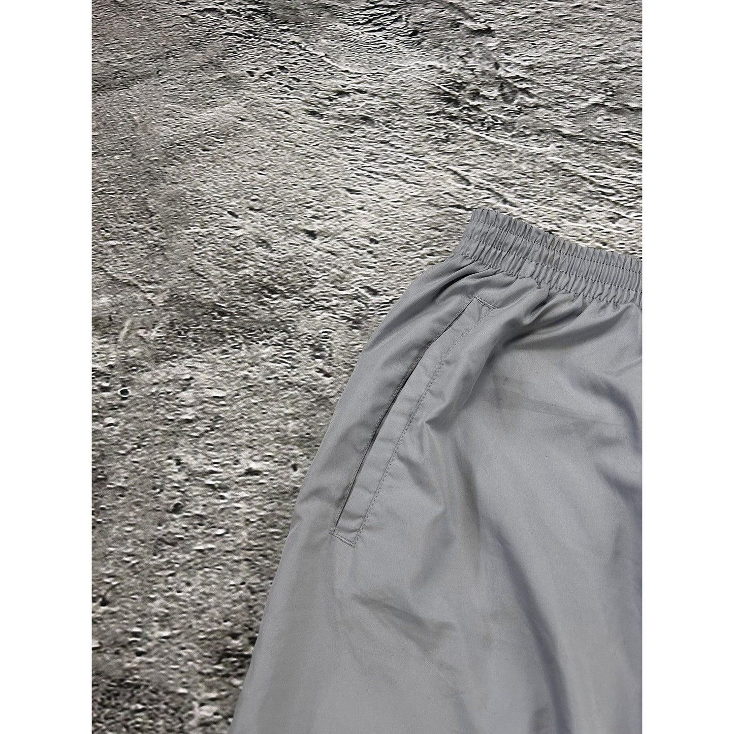 Reebok nylon track pants parachute grey Y2K UK flag