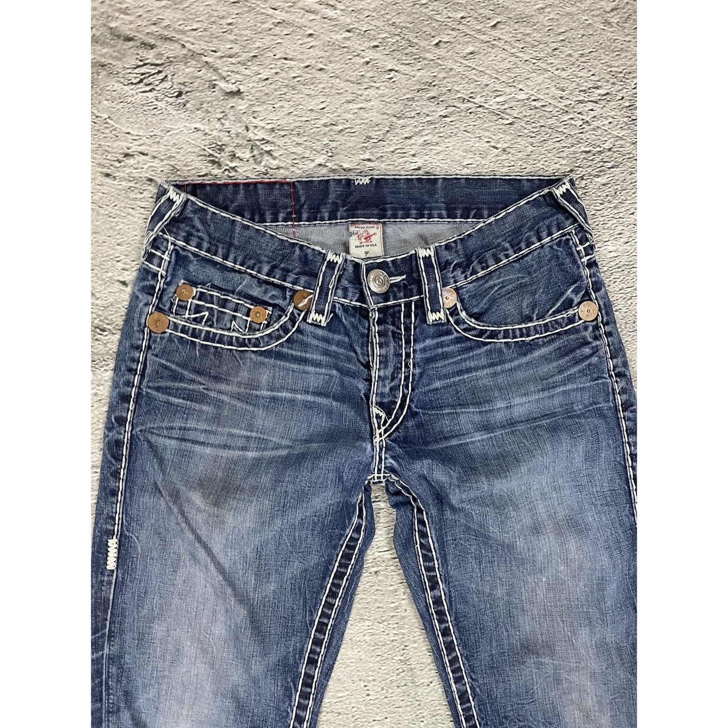 True Religion blue jeans white thick stitching Bobby