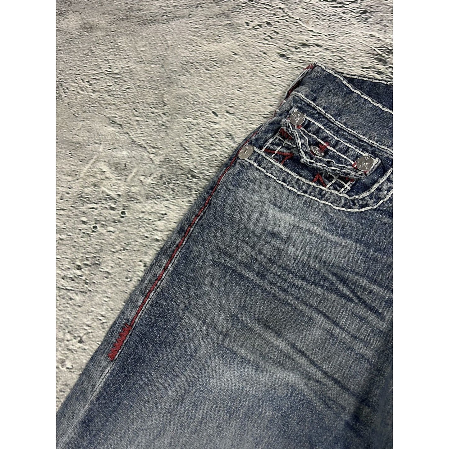 True Religion blue jeans white red thick stitching straight