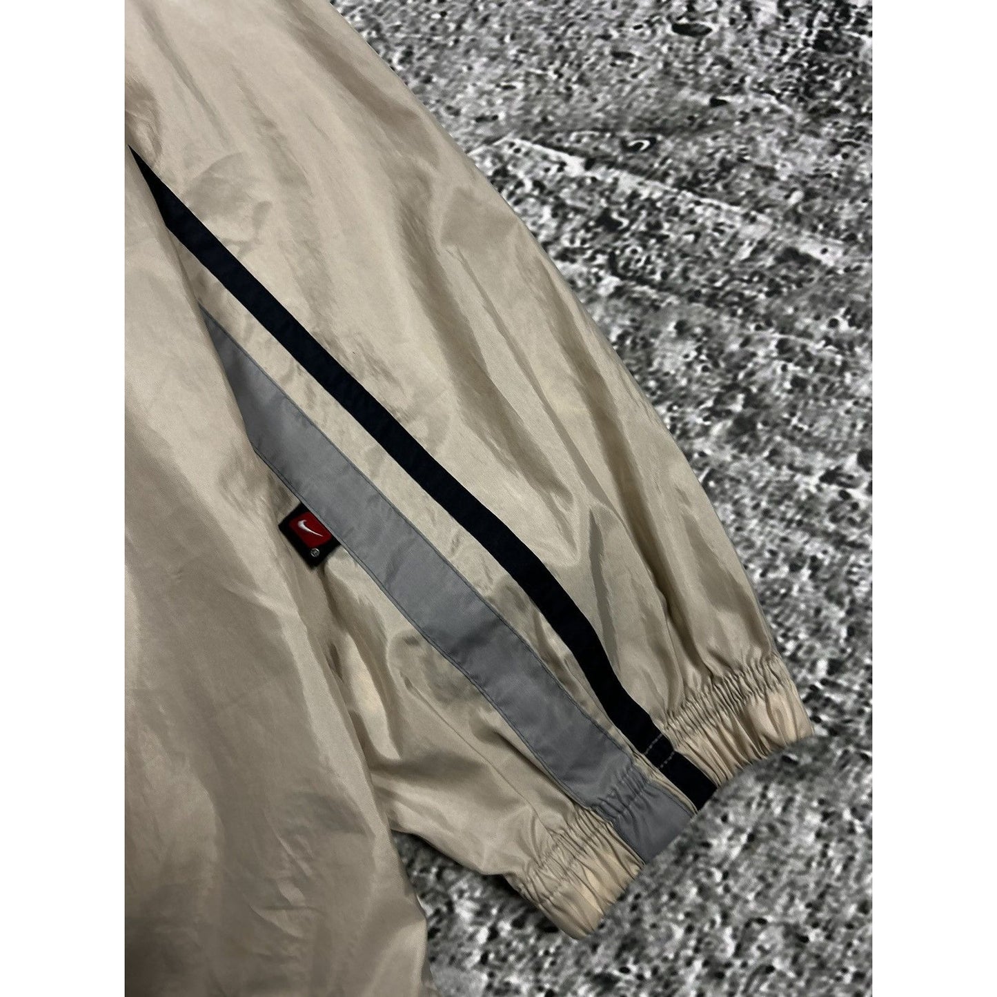 Nike track jacket nylon beige vintage drill Y2K TN