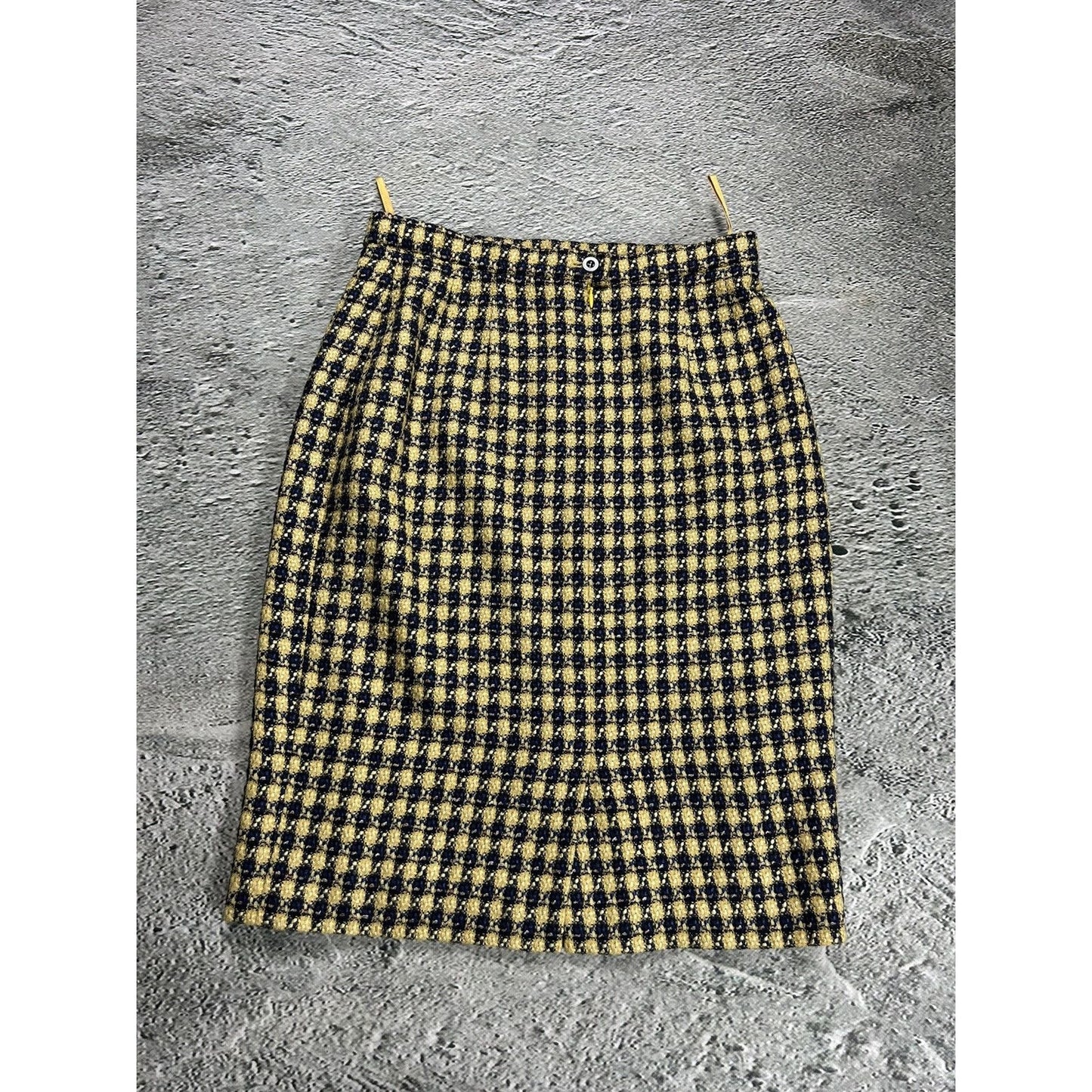 Escada vintage suit wool set blazer + skirt yellow