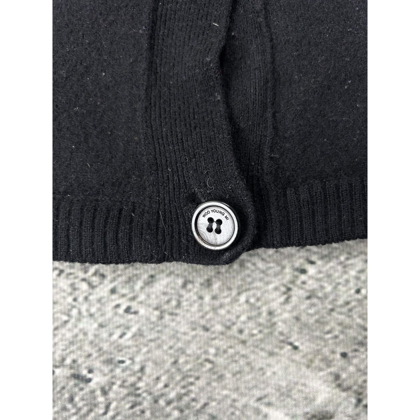 Wooyoungmi Sleeveless Knit sweater vest black button up top