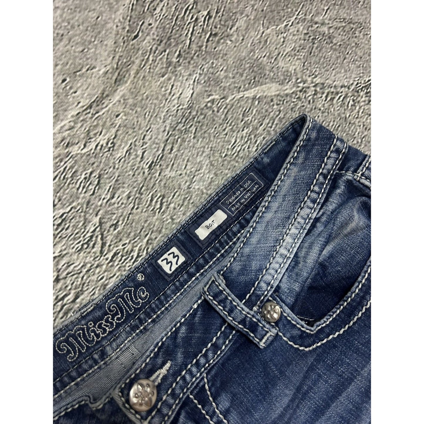 Miss Me flared bootcut white stitching denim vintage y2k