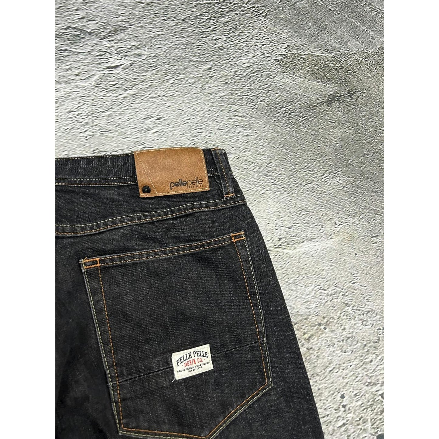 Pelle Pelle vintage black jeans small logo Y2K