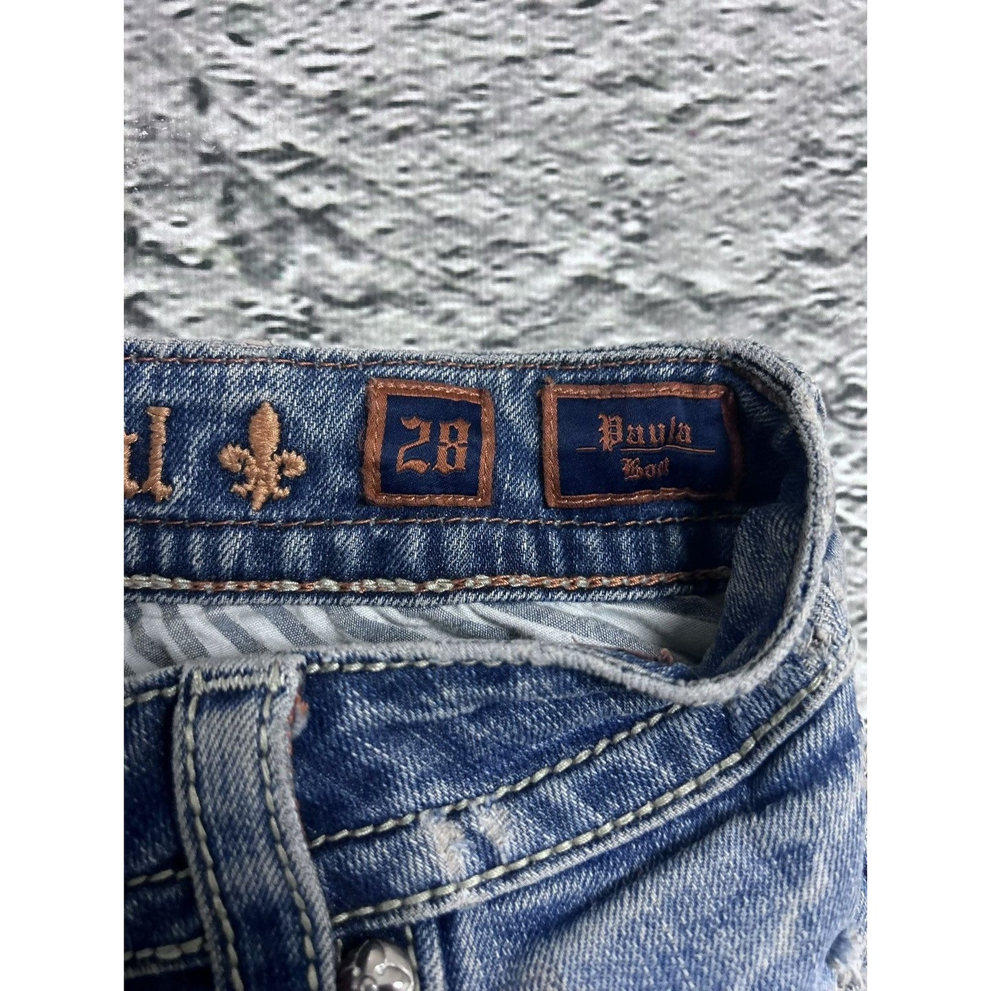 Rock Revival vintage blue jeans Y2K flared