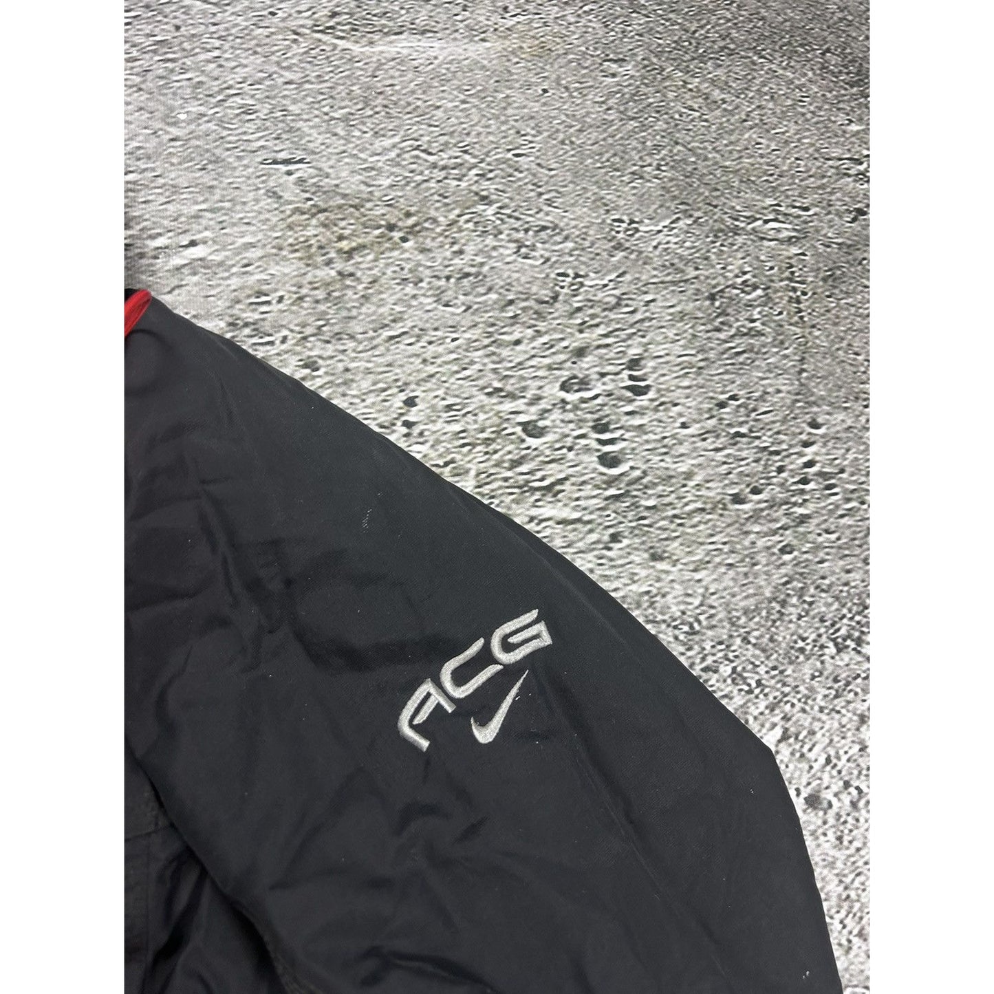 Nike ACG vintage black jacket hooded